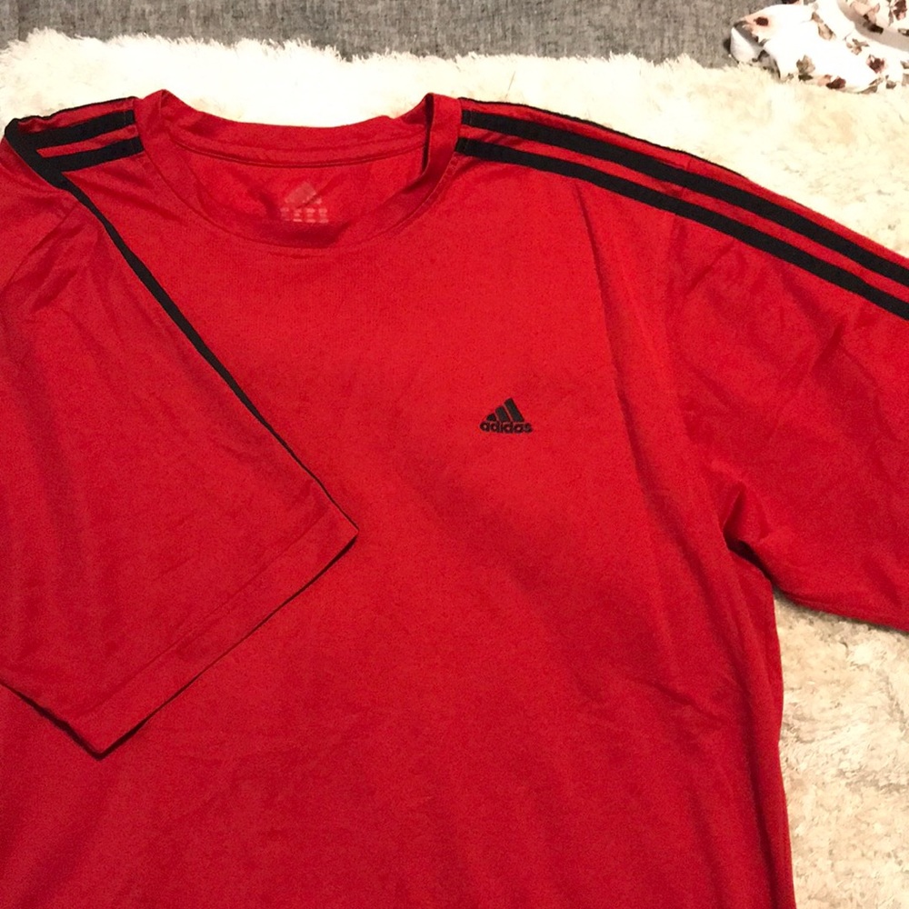 Men’s Adidas sport tee shirt